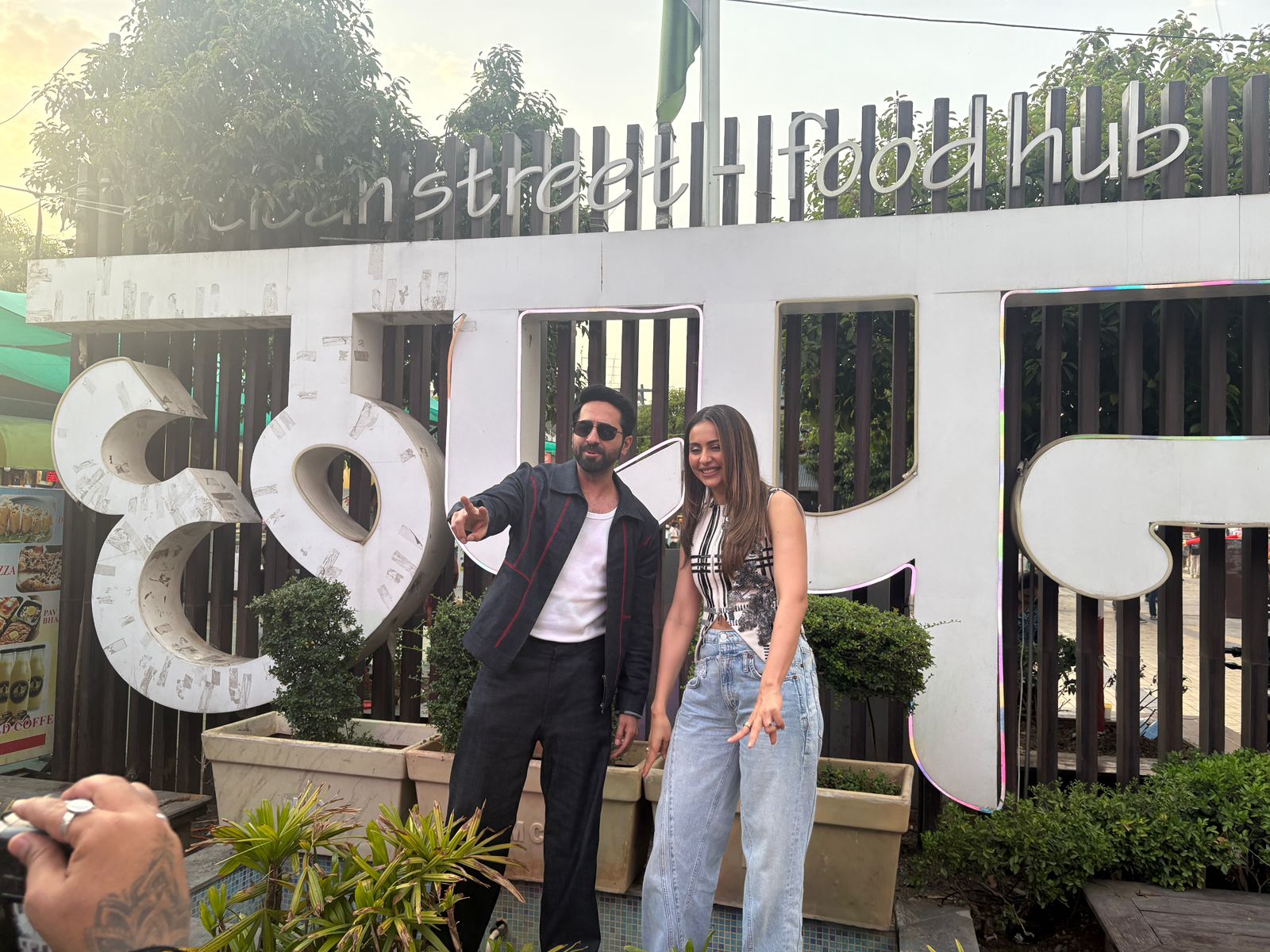 From College Cheers to Chhappan Treats: Ayushmann Khurrana and Rakul Preet Singh Bring ‘Pati Patni Aur Woh Do’ Excitement To Indore.